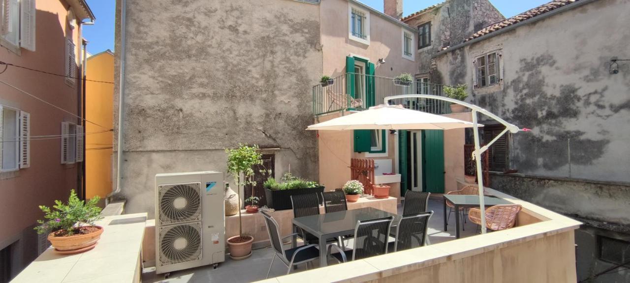 Luxury Apartment - Old Soul With A New Heart Cres Buitenkant foto