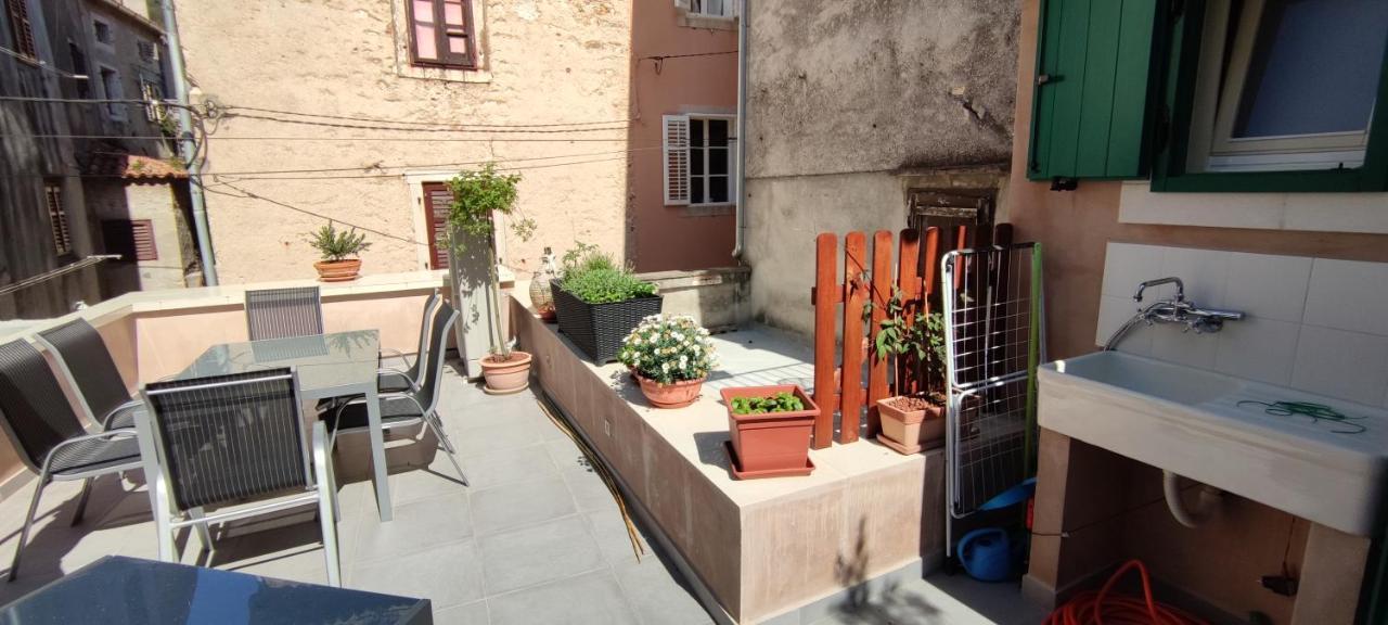 Luxury Apartment - Old Soul With A New Heart Cres Buitenkant foto